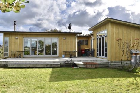 Photo of property in 5 Brendan Drive, Te Horo Beach, Otaki, 5581