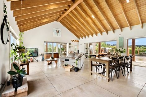 Photo of property in 318 Stoney Creek Road, Kaukapakapa, 0873