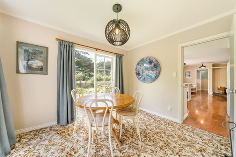 Photo of property in 32 Crowther Road, Wainuiomata, 5373