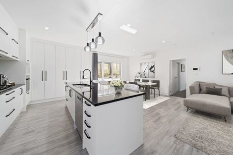 Photo of property in 26 Ascension Crescent, Orewa, 0931