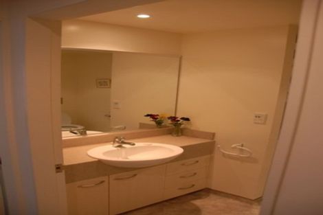 Photo of property in St Peters Apartments, 9a/192 Willis Street, Te Aro, Wellington, 6011