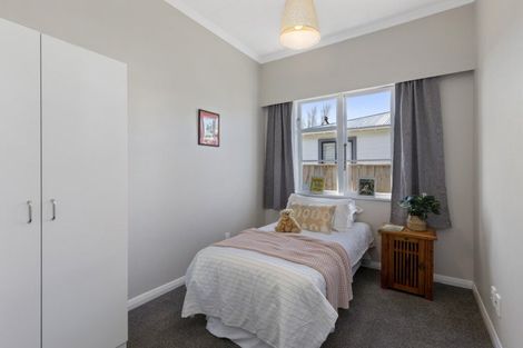 Photo of property in 21 Elizabeth Street, Moera, Lower Hutt, 5010