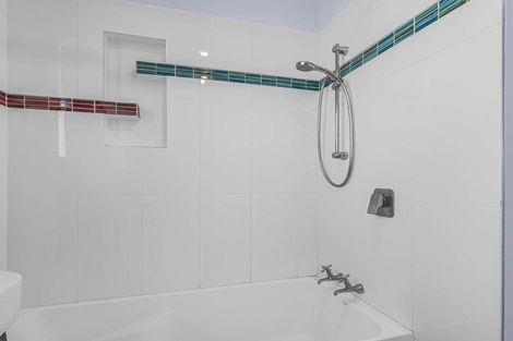 Photo of property in 86 Nuffield Avenue, Marewa, Napier, 4110