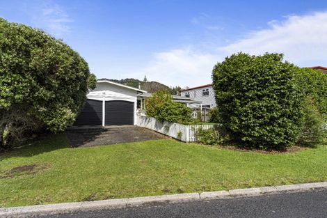 Photo of property in 64 Kon Tiki Road, Whiritoa, Whangamata, 3691