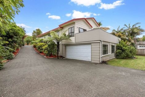 Photo of property in 43 Vintage Drive, Henderson, Auckland, 0612
