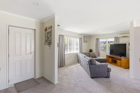 Photo of property in 5 Ahmad Close, Levin, 5510