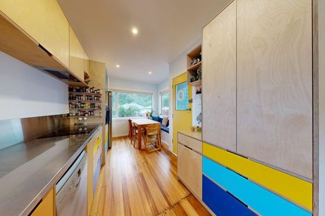 Photo of property in 11 Happy Valley Road, Owhiro Bay, Wellington, 6023