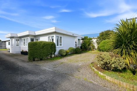Photo of property in 1/5 Rainsford Street, Moturoa, New Plymouth, 4310