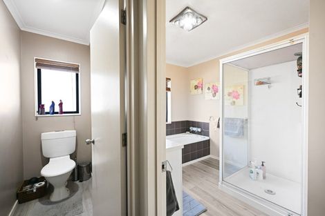 Photo of property in 28 Diomede Glade, Flagstaff, Hamilton, 3210