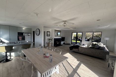 Photo of property in 48 Chaucer Street, Leamington, Cambridge, 3432