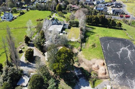 Photo of property in 35 Whitford Park Road, Whitford, Howick, 2571