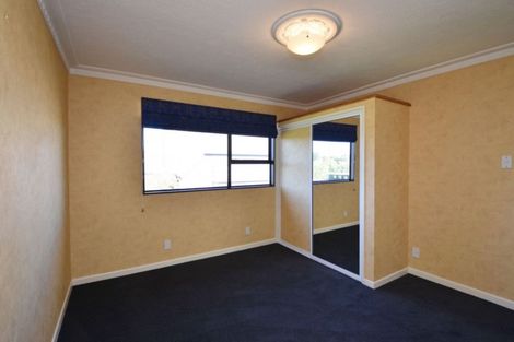 Photo of property in 708 Queens Drive, Waikiwi, Invercargill, 9810