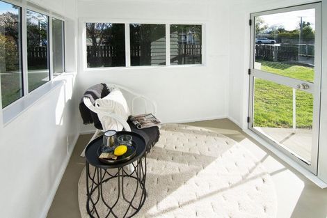 Photo of property in 226 High Street North, Carterton, 5713