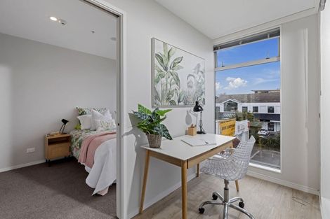Photo of property in Norfolk Apartments, 201/19 Bute Road, Browns Bay, Auckland, 0630