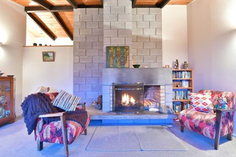 Photo of property in 20 Glenelg Road, Red Beach, 0932