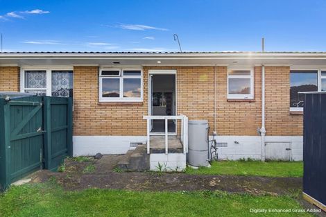 Photo of property in 2/24a Vine Street, Mangere East, Auckland, 2024