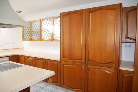 Photo of property in 29 Glenburn Place, Avonhead, Christchurch, 8042