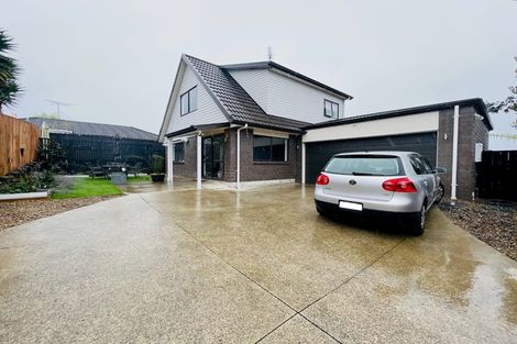 Photo of property in 18 Saralee Drive, Manurewa, Auckland, 2105