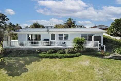 Photo of property in 68 West View Crescent, Onerahi, Whangarei, 0110