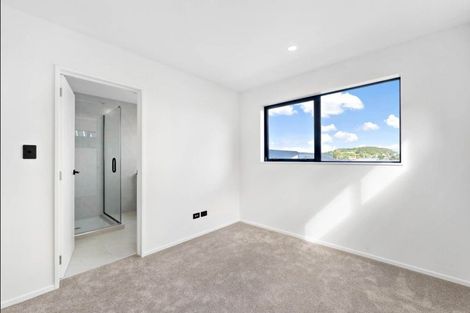 Photo of property in 71 Taukahiwi Road, Pukekohe, 2120