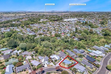 Photo of property in 48 Pulham Crescent, Queenwood, Hamilton, 3210