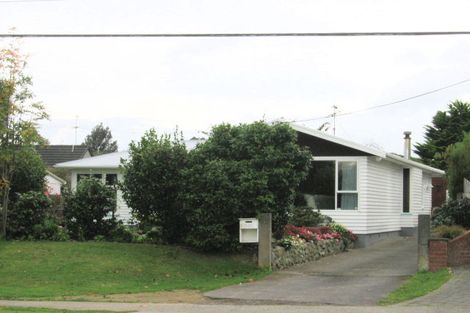 Photo of property in 287 Te Moana Road, Waikanae, 5036