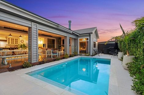 Photo of property in 6 Mollisia Lane, Papamoa Beach, Papamoa, 3118