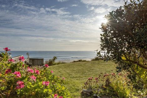 Photo of property in 155 Oceanbeach Road, Mount Maunganui, 3116