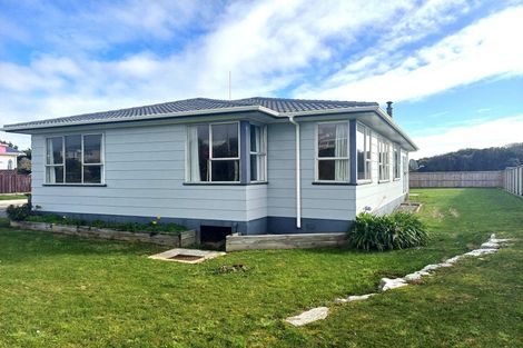 Photo of property in 402 Main Road South, Paroa, Greymouth, 7805