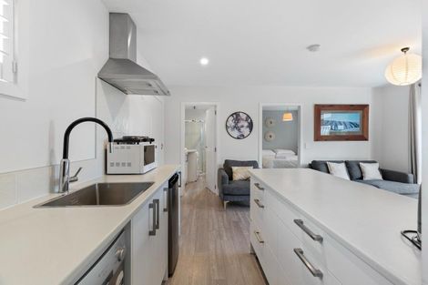 Photo of property in 11 Glenfiddich Road, Jacks Point, Queenstown, 9371