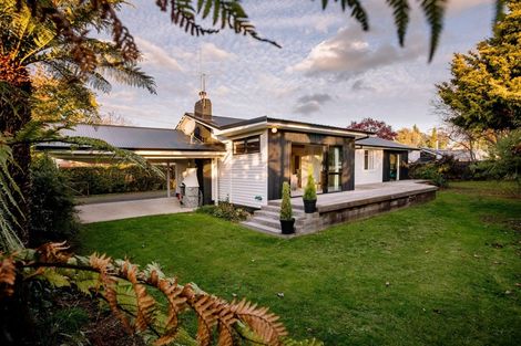 Photo of property in 141 Williams Street, Cambridge, 3434