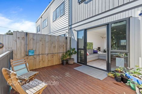 Photo of property in 4/2 Brandon Road, Glen Eden, Auckland, 0602