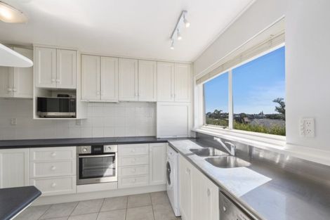 Photo of property in 6/21 Clifton Road, Hauraki, Auckland, 0622