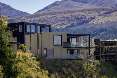 Photo of property in 13 Old Homestead Place, Kawarau Falls, Queenstown, 9300