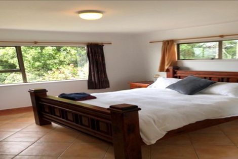 Photo of property in 1/147 Ocean View Road, Hillcrest, Auckland, 0627