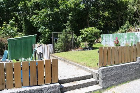 Photo of property in 9 Ross Street, Dunollie, Runanga, 7803