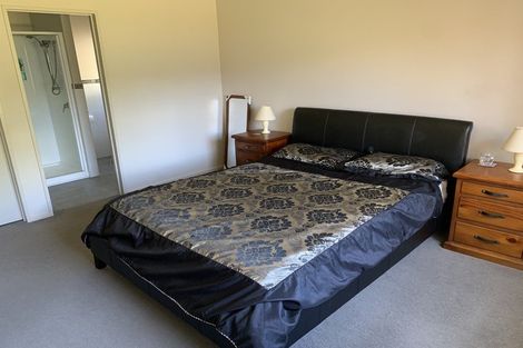 Photo of property in 42 Mandalay Place, Waiuku, 2123