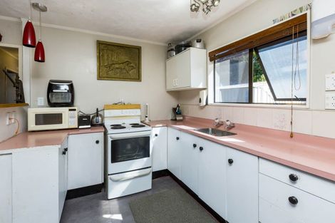 Photo of property in 93 Gillespies Road, Birchville, Upper Hutt, 5018