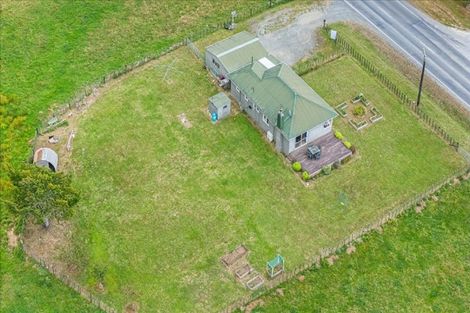 Photo of property in 77 Moa Street, Piopio, 3912