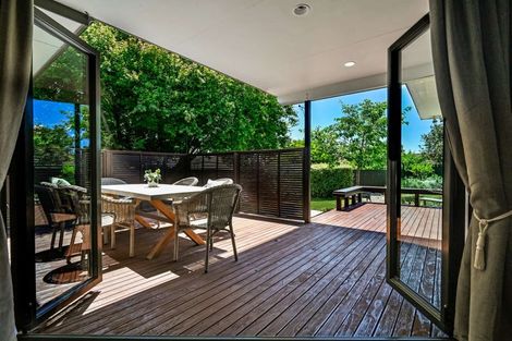 Photo of property in 5 Totara Street, Taradale, Napier, 4112