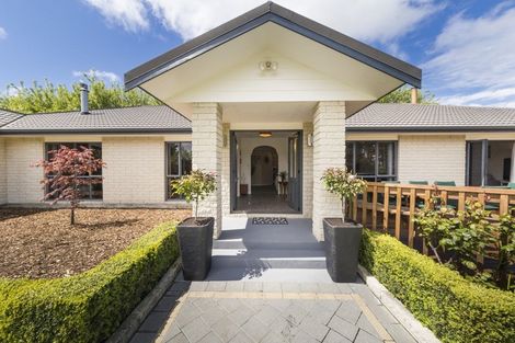 Photo of property in 294 Polson Hill Drive, Aokautere, Palmerston North, 4471