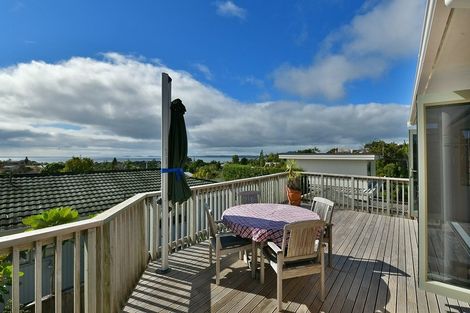 Photo of property in 55 Braemar Road, Castor Bay, Auckland, 0620