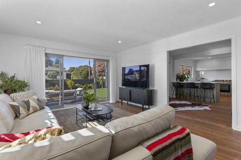 Photo of property in 29 Plympton Street, Brooklands, New Plymouth, 4310