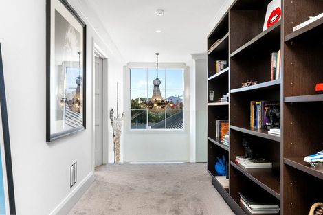 Photo of property in 9 Allister Avenue, Merivale, Christchurch, 8014