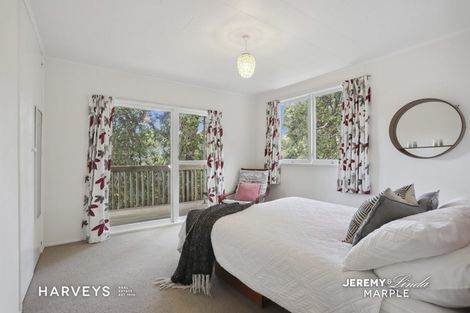 Photo of property in 47 Takahe Road, Titirangi, Auckland, 0604