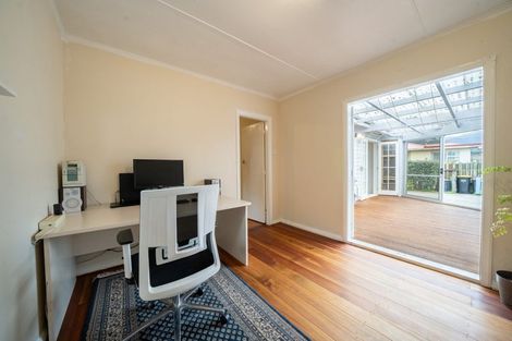 Photo of property in 83 Brandon Street, Featherston, 5710