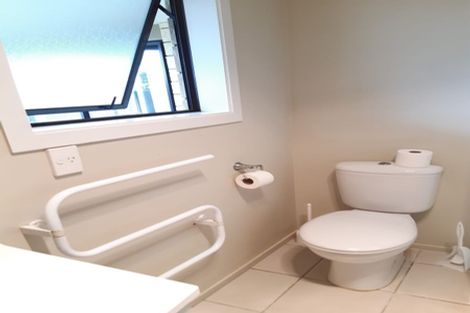 Photo of property in 9/64 Kawaha Point Road, Kawaha Point, Rotorua, 3010