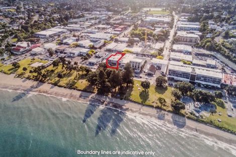 Photo of property in Esplanade Apartments, 6/16 Beach Front Lane, Browns Bay, Auckland, 0630