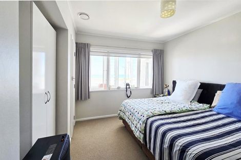Photo of property in 97 The Esplanade, Westshore, Napier, 4110