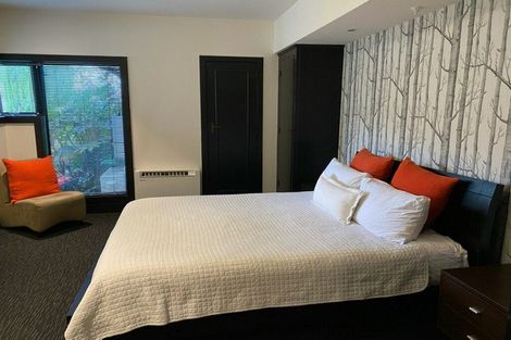 Photo of property in 47 Cambridge Terrace, Christchurch Central, Christchurch, 8013